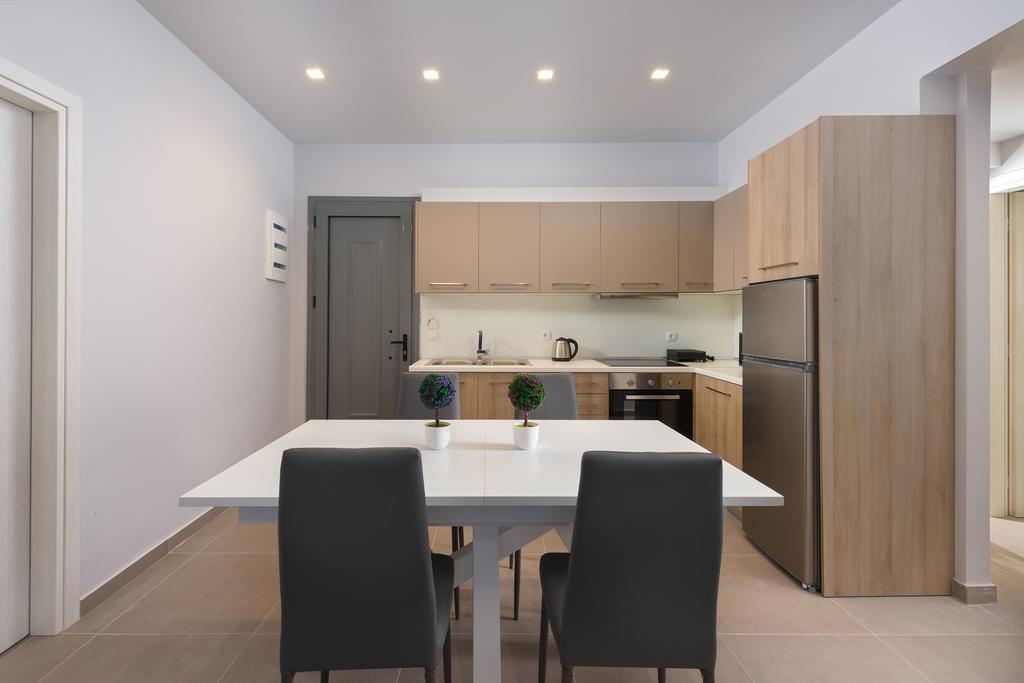 Lardos Luxury Apartments 外观 照片